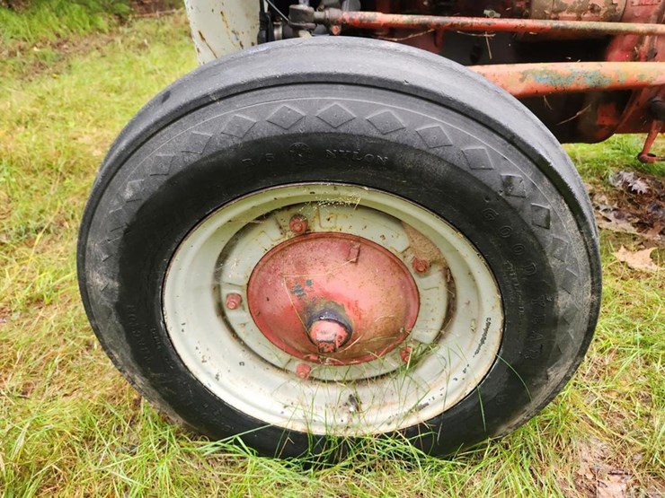 ford-tractor-image-28