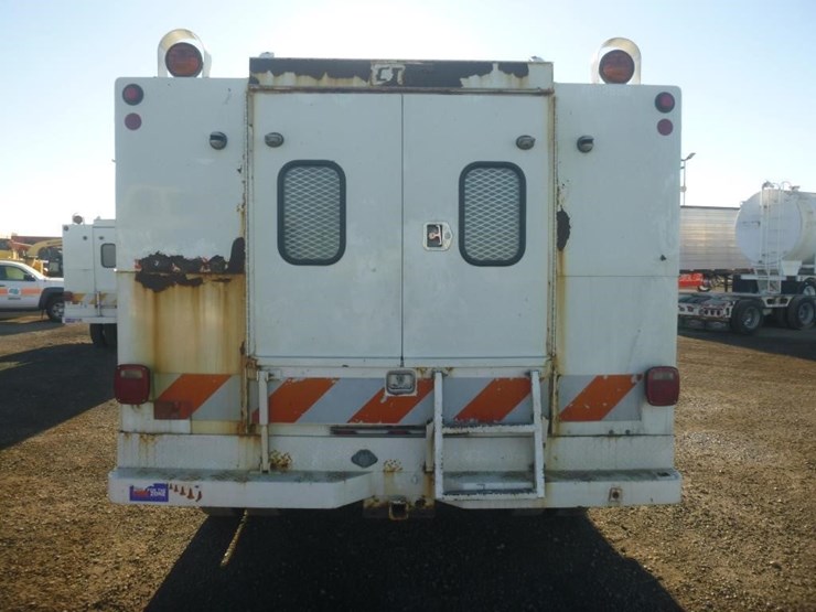 2005-ford-f450-image-7