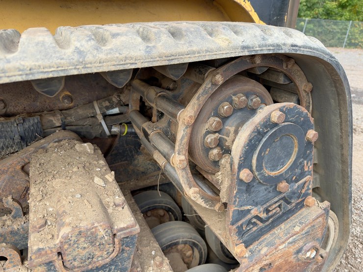 2005-caterpillar-277b-image-16