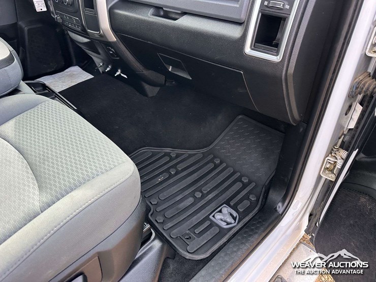 2018-dodge-ram-2500-image-36