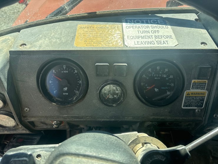 mack-rb688s-image-32
