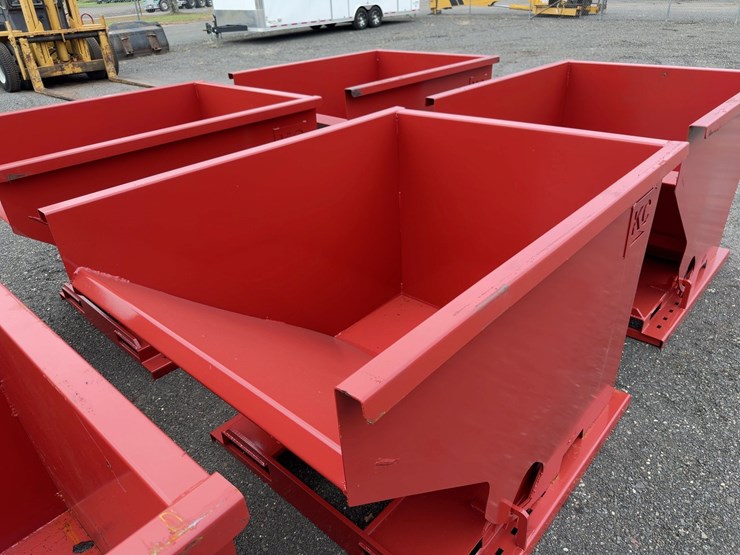 2-yard-self-dumping-hopper-image-1