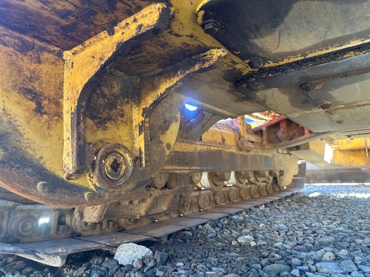 caterpillar-d3c-xl-image-43
