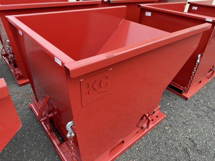 2-yard-self-dumping-hopper-image-3