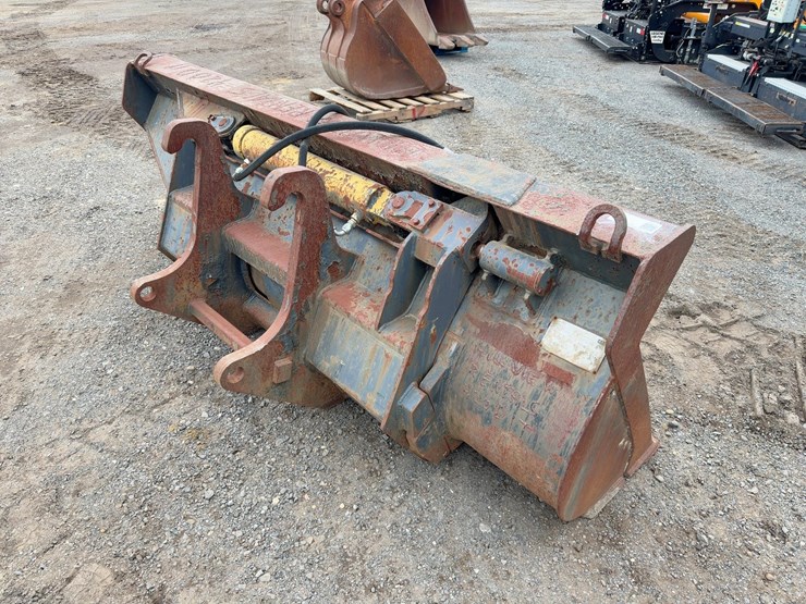 caterpillar-420d-it-image-4