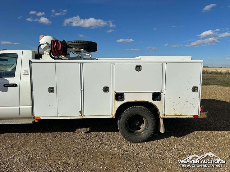2007-dodge-ram-3500-image-44