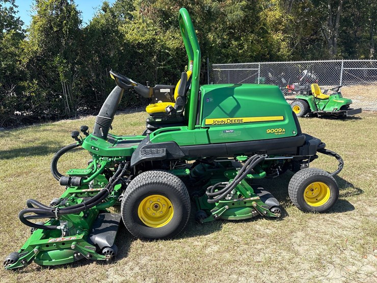 john-deere-9009a-image-2