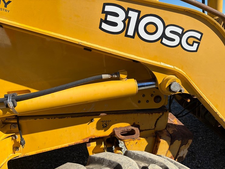 2005-deere-310sg-image-43