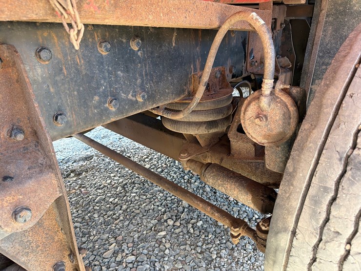 2016-kenworth-t880-image-37