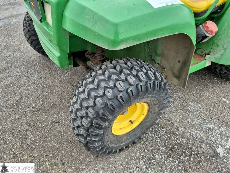 john-deere-gator-image-17