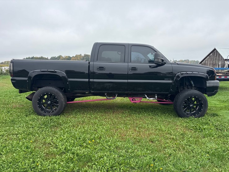 2003-chevrolet-2500-image-6