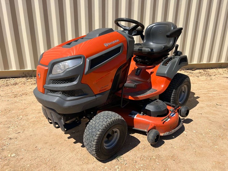 husqvarna-yta24v48-24-hp-48"-riding-lawn-tractor-(473-hours)-image-1