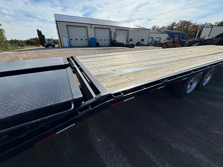 #1956-•-2023-gatormade-tuff-gooseneck-trailer-image-34