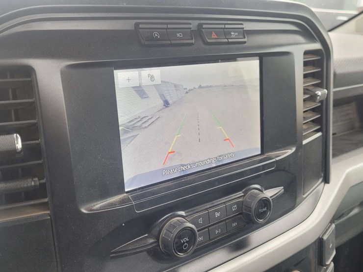 2023-ford-f150-image-12