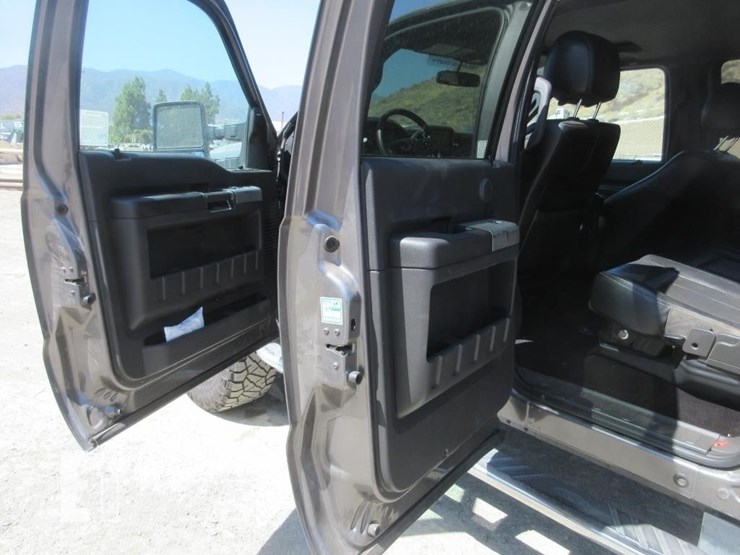 2014-ford-f350-image-15