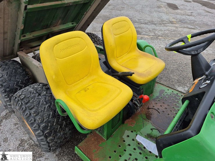 john-deere-gator-image-12