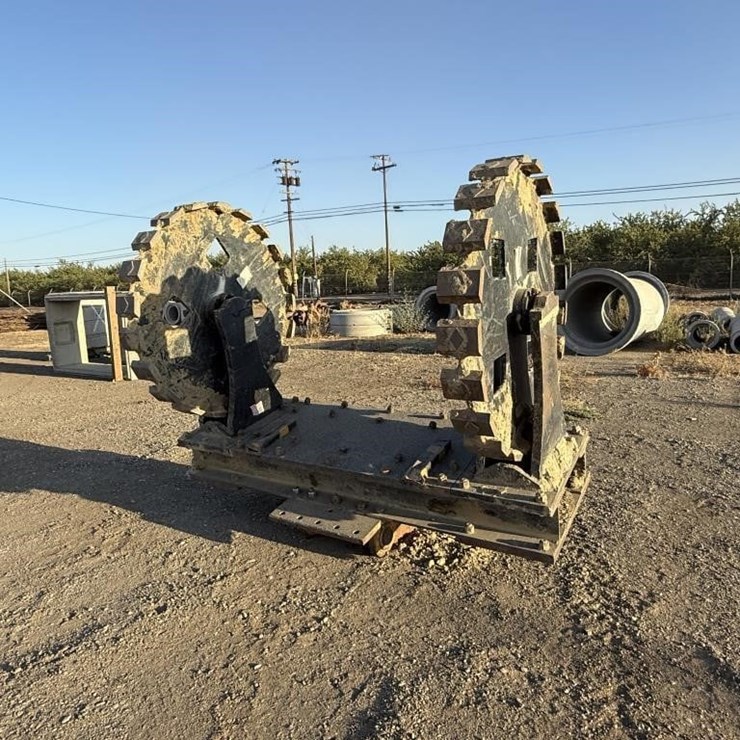 Dual Compaction Wheel