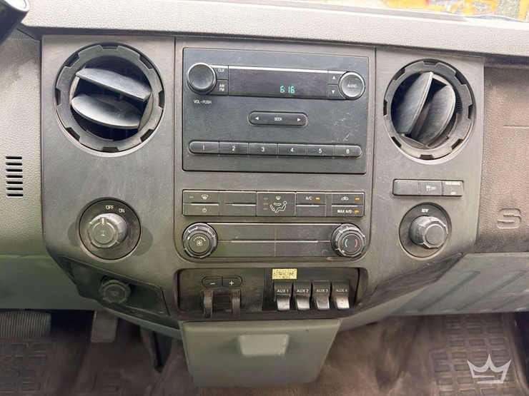 2012-ford-f350-image-8