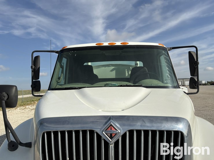 2012-international-durastar-4400-image-12