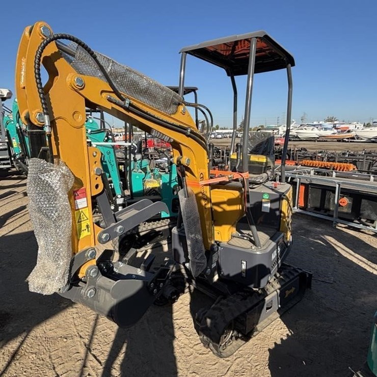 2026 CFG MX15R Hydraulic Excavator