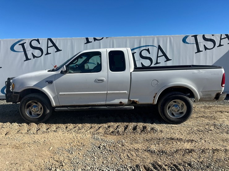 2001-ford-f150-xlt-image-2