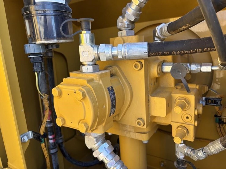 2020-caterpillar-313flgc-image-59