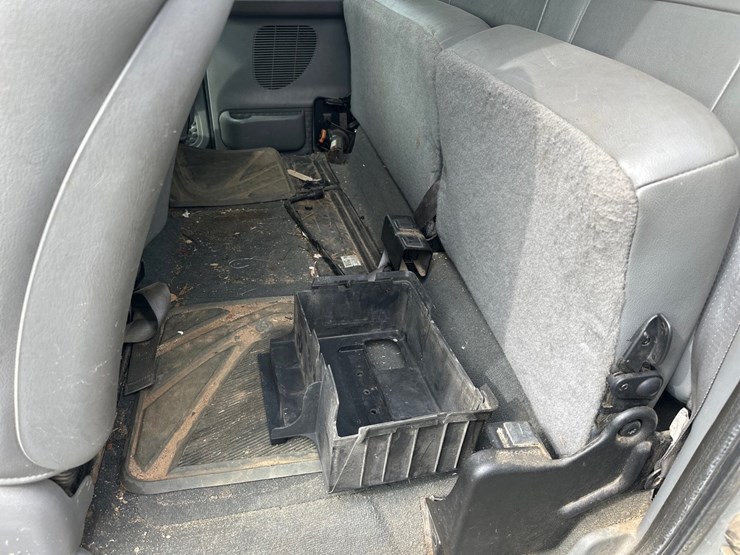 2004-ford-f250-image-30