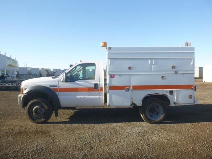 2005-ford-f450-image-5
