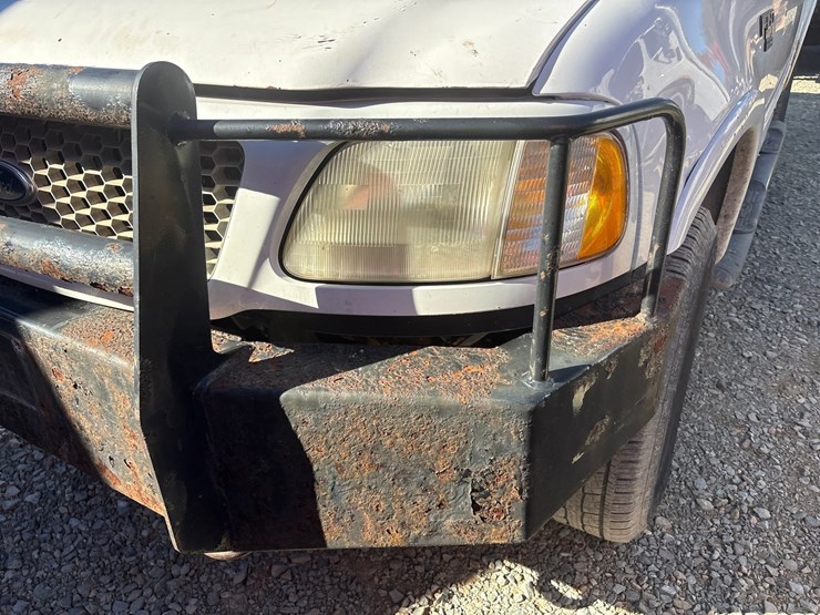 2001-ford-f150-xlt-image-9