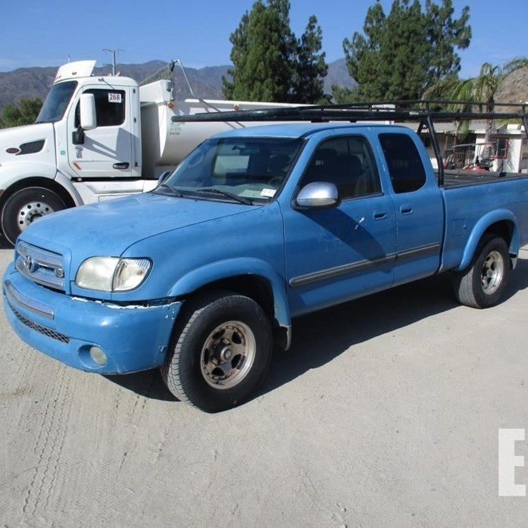 2003 TOYOTA TUNDRA