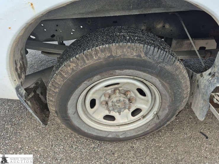 2014-ford-f350-image-22