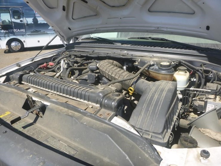 2005-ford-f450-image-23