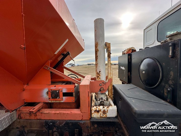 2018-western-star-4900-image-71
