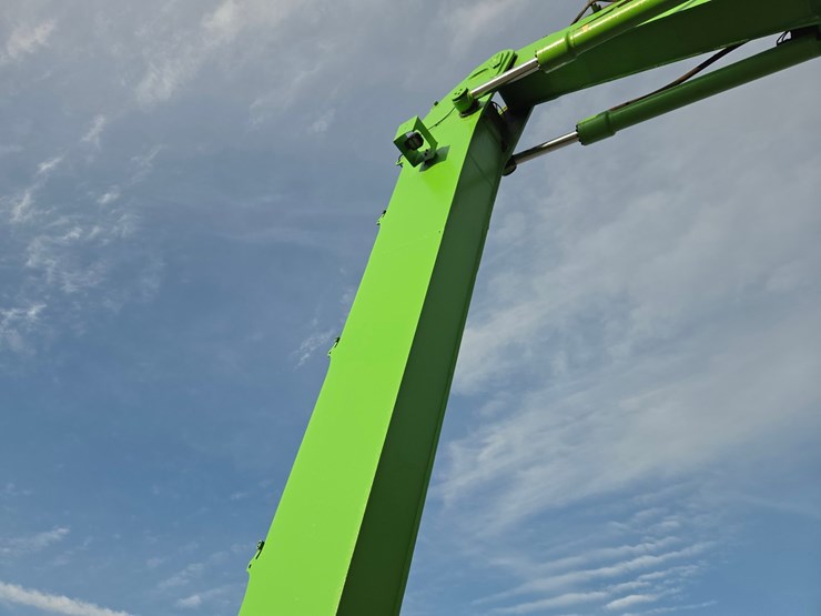 2015-sennebogen-830e-image-14