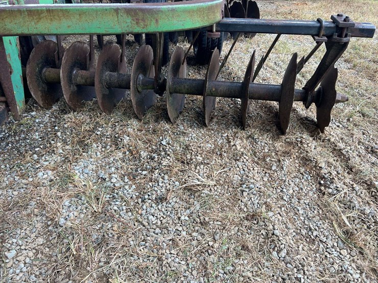 john-deere-210-image-11