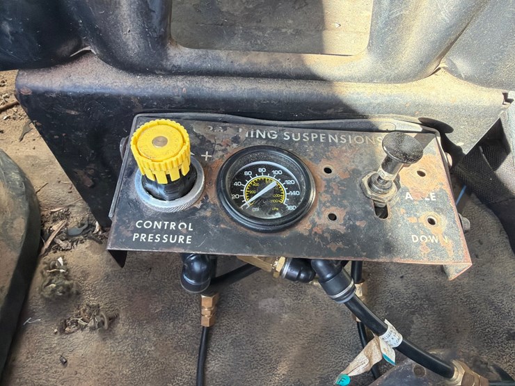 ford-l9000-image-113