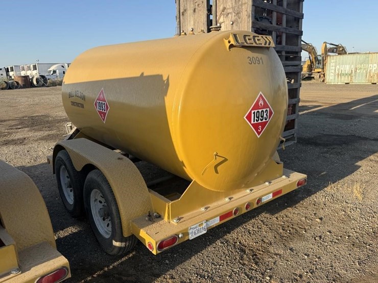 2019-lee-fuel-tank-trailer-image-2