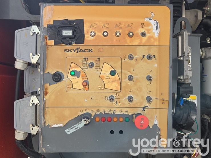 2017-skyjack-sj86t-image-57
