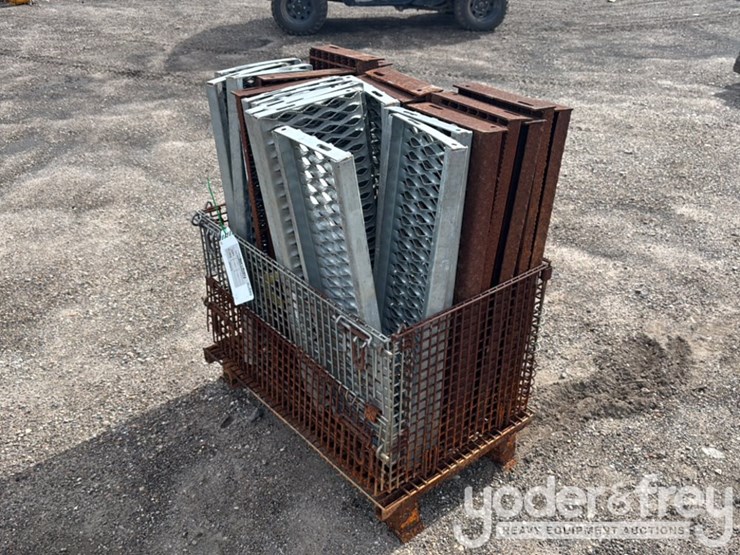 81/2"-x-30"-galv.-serrated-new-surplus-metal-stair-tread,-10"-x-30"-steel-stair-tread-serrated-image-1