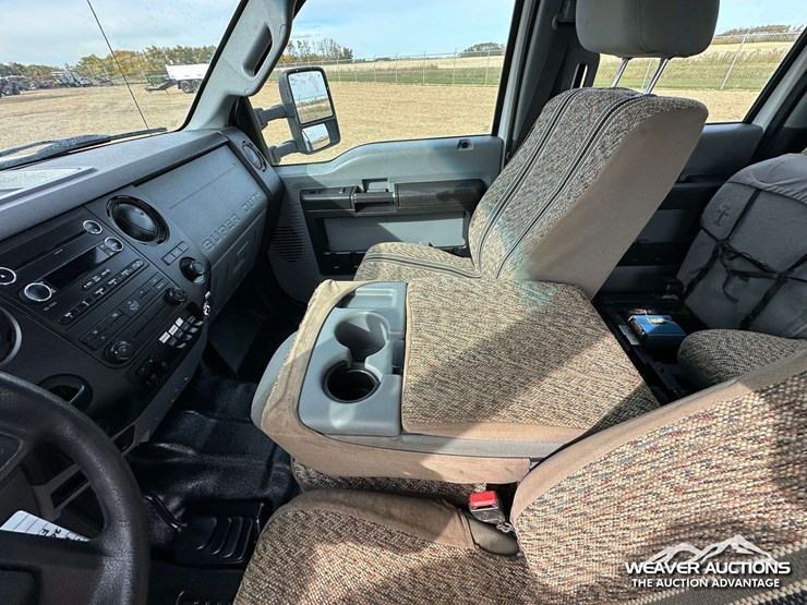 2016-ford-f550-image-8