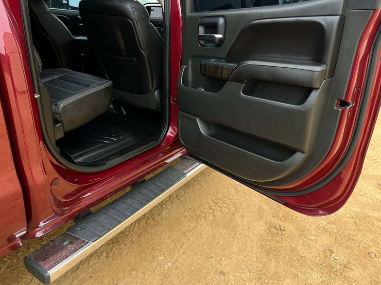 2014-gmc-sierra-1500-denali-image-27