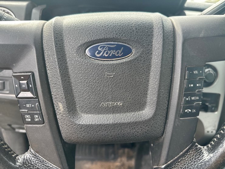 2013-ford-f150-image-44