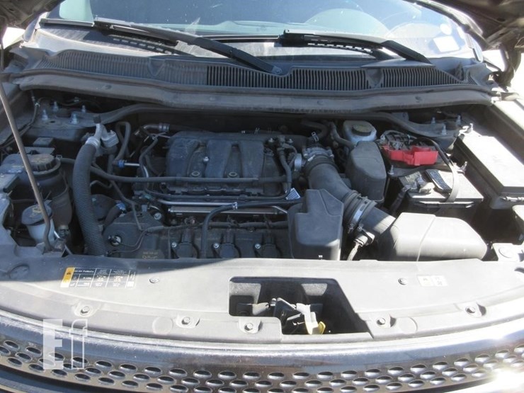 2014-ford-explorer-image-5