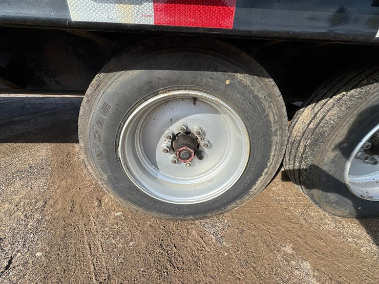 #1956-•-2023-gatormade-tuff-gooseneck-trailer-image-53