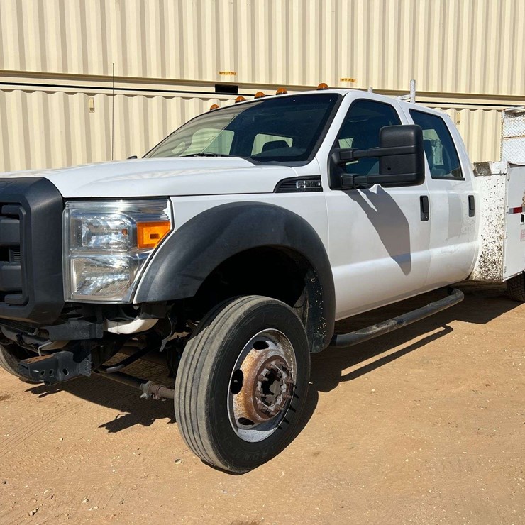 2015 FORD F550