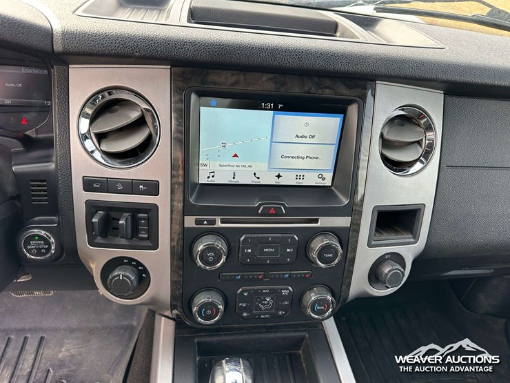 2016-ford-expedition-limited-image-19