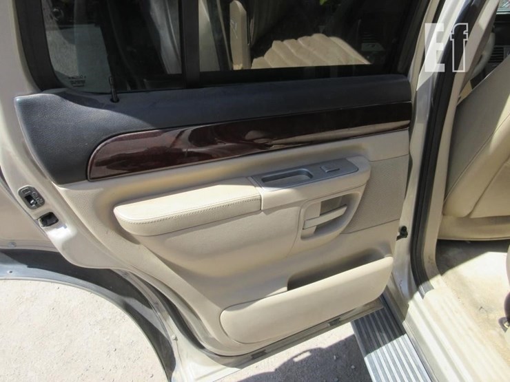 2005-lincoln-aviator-image-14