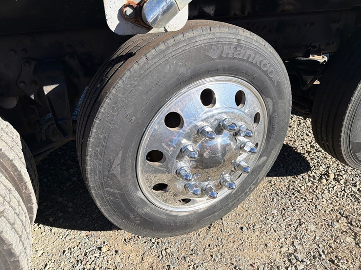 2018-western-star-4700-image-98