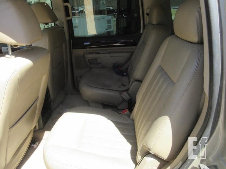 2005-lincoln-aviator-image-12