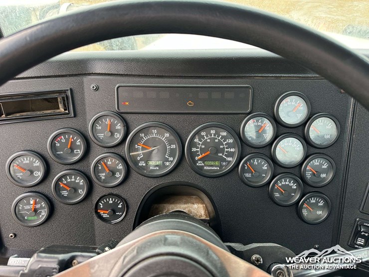 2018-western-star-4900-image-15